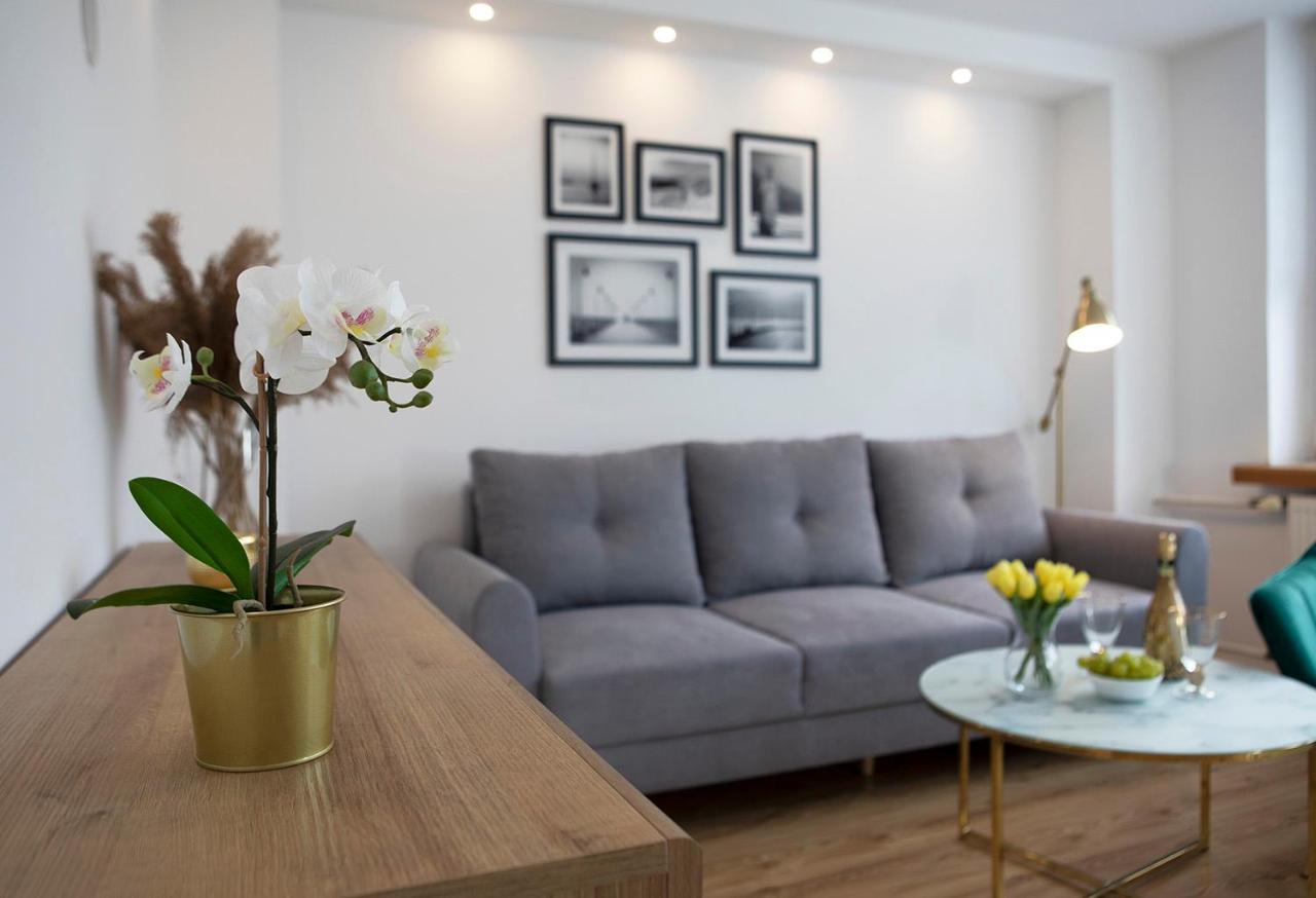 Luxus Apartament Sea View グディニャ エクステリア 写真